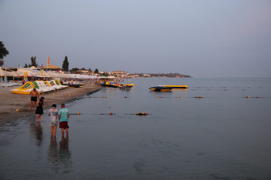 Коблево вечером море